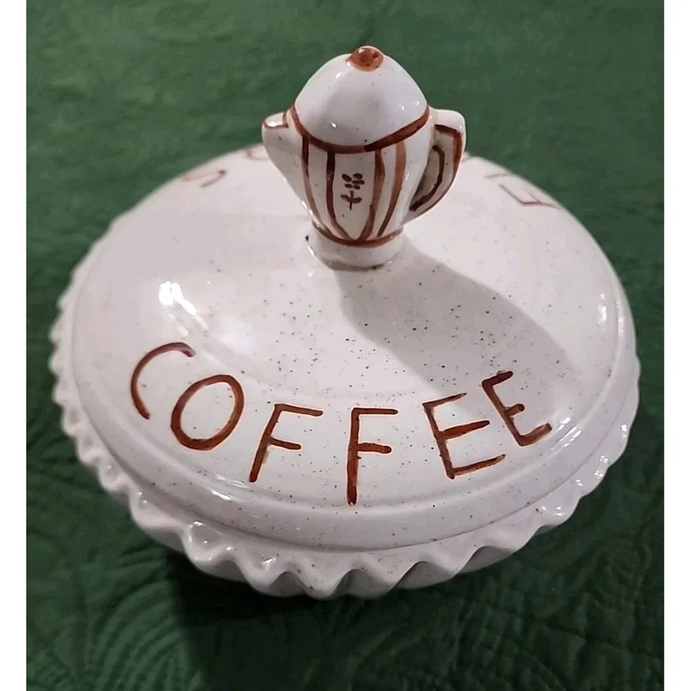Vintage 1982 Ceramic Coffee‎ Filter Dish- Hand Made And Painted! Very Unique!